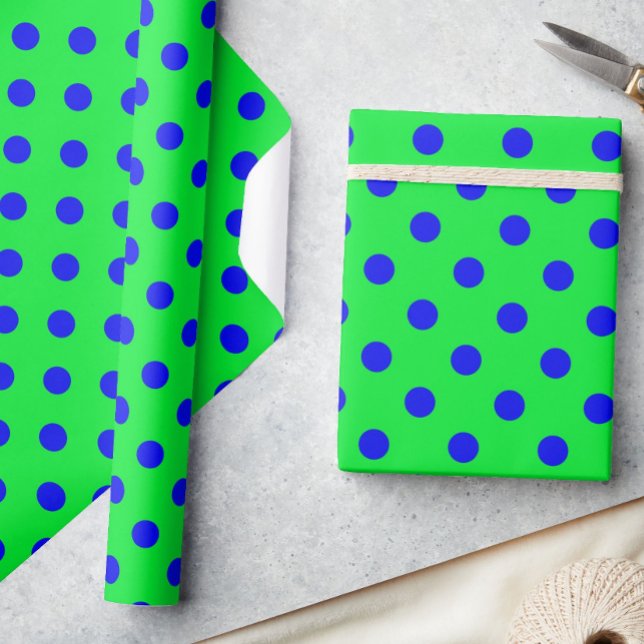 Papel De Presente Blue On Green Polka Dots Pattern Design  (Criador carregado)
