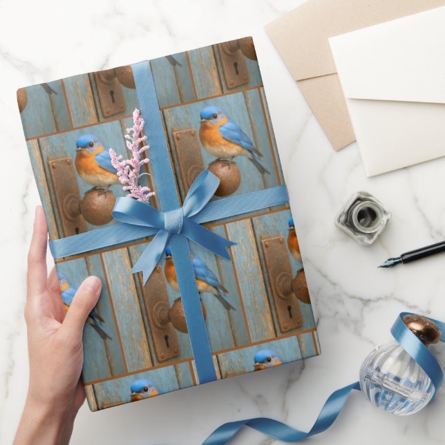 Papel De Presente Bluebird em uma maçaneta Rusty (Presentear)