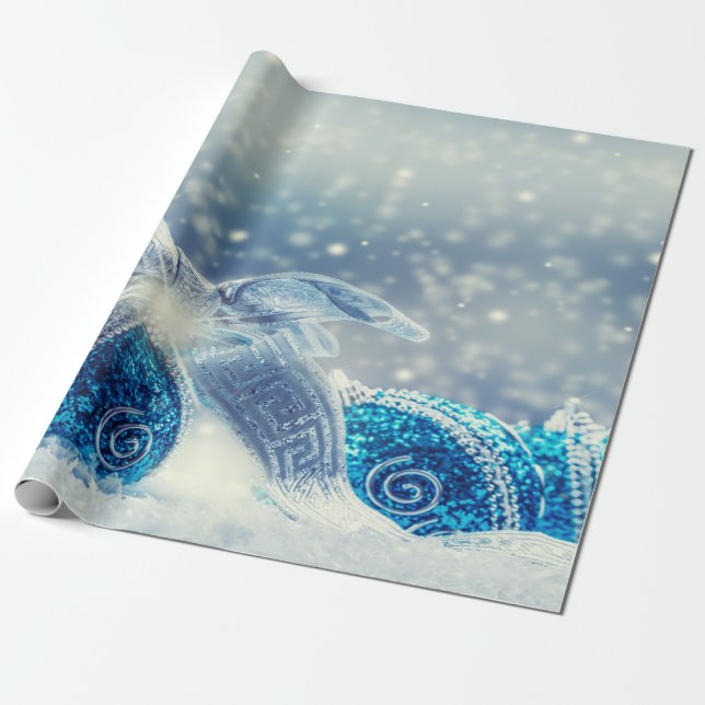 Papel De Presente Bolas de Natal Azuis na Neve (Desenrolado)