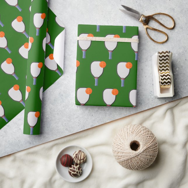 Papel De Presente Bolas de Pickleball Laranja e Remos em Verde (Artesanato)