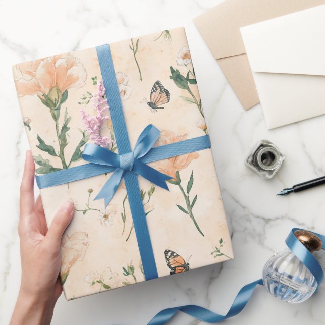 Papel De Presente Borboletas de Pêssego Floral Chá de Noiva (Presentear)