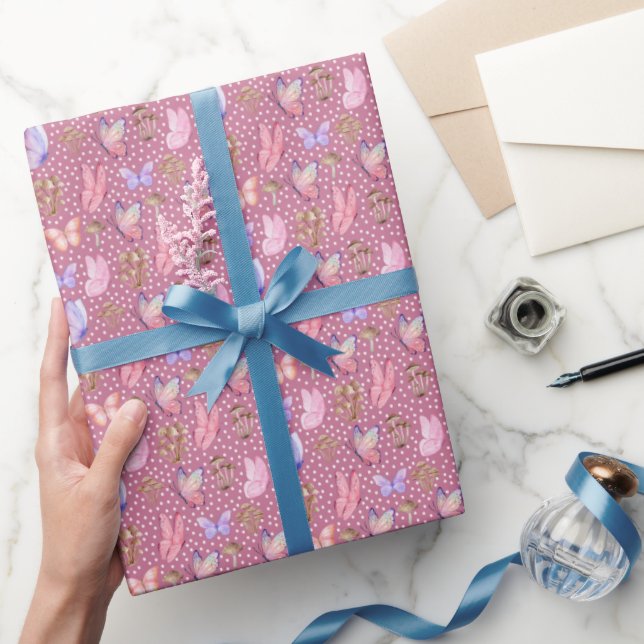 Papel De Presente Borboletas e Cogumelos em rosa-púrpura (Presentear)