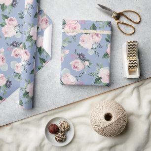 Papel De Presente Botânico florido rosa e azul floral aquarela