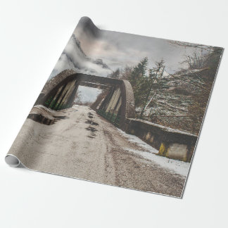 Papel De Presente BRIDE DE ARTE CONCRETO DE cinza AO LADO DA ÁRVORE