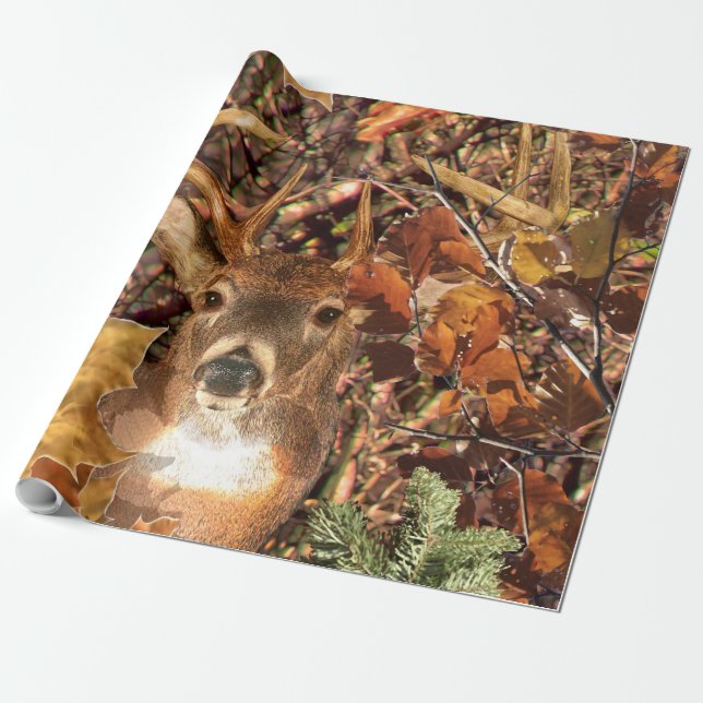 Papel De Presente Buck em Camo White Tail Deer (Desenrolado)