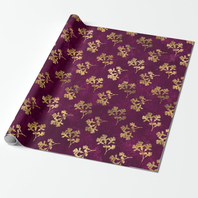 PAPEL DE PRESENTE BURGUNDY COM FOLHAS DOURADAS DE PARSLEY (Desenrolado)