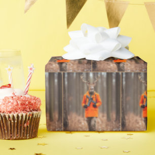 Papel De Presente Caçador de Veados com Fenda em Floresta