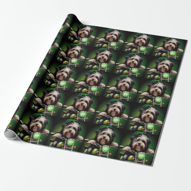 Papel De Presente Cão Havanês Pilotando Bicicleta Dia de São Patríci (Desenrolado)