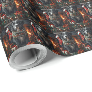 Papel De Presente Cão Terra-Nova com Presentes de Natal na Lareira