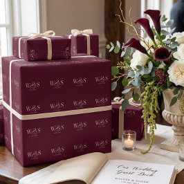 Papel De Presente Casais de noivos com inicial burgundy elegante