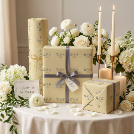 Papel De Presente Casais de noivos iniciais amarelo manteiga elegant