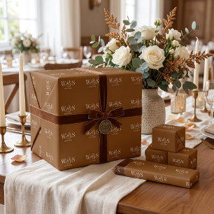 Papel De Presente Casal de noivos inicial marrom chocolate elegante