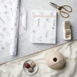 Papel De Presente Casamento de Flor Selvagem Minimalista Simples<br><div class="desc">Simples Mínimo Elegante Elegante Dusty Blue Periwinkle Papel moderno embrulhando flores silvestres. Por favor,  encontre mais designs e variações na minha loja. E fique à vontade para me contactar para mais personalizações ou itens correspondentes.</div>
