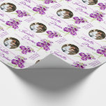 Papel De Presente Casamento de foto roxa com flor de estoque de aqua<br><div class="desc">Papel personalizado de embrulho de presente de casamento, com uma cor d'água original de uma arte de flor de estoque roxo e seus próprios nomes de casais, data de casamento, nome e mensagem pessoal de presentes e uma foto do seu casal feliz em um fundo branco. Uma maneira excelente de...</div>