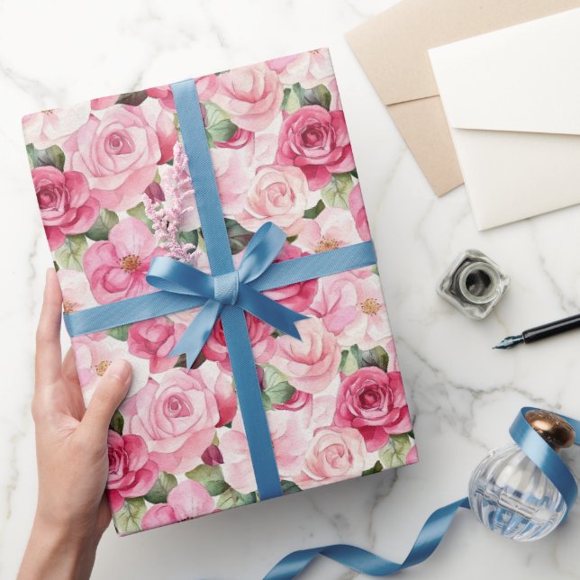 Papel De Presente Casamento Floral de Rosas Rosa Românticas (Presentear)