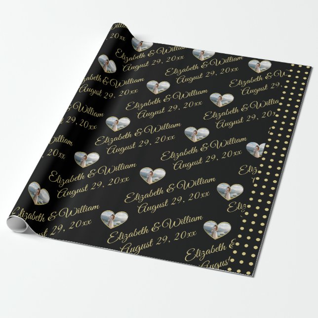 Papel De Presente Casamento personalizado com bolinhas douradas e pr (Desenrolado)