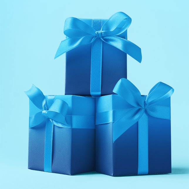 Papel De Presente Céu Moderno e Azul Escuro Clássico Ombre (Modern Sky and Classic Deep Blue Ombre Wrapping Paper)