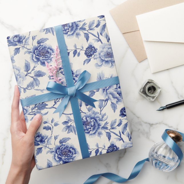 Papel De Presente Chá de Noiva com Lindas Flores Azuis (Presentear)