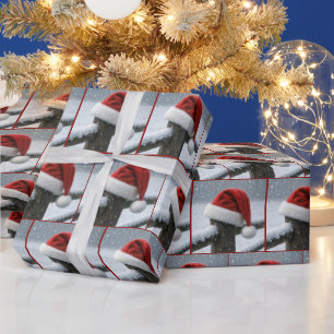 Papel De Presente Chapéu de Papai Noel em uma Estaca de Cerca Nevada