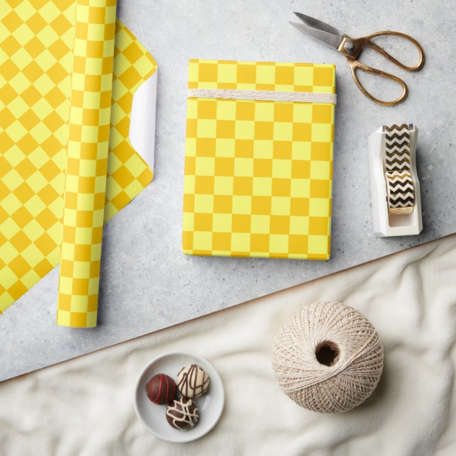 Papel De Presente Checkerboard de combinação amarela por ShirleyTayl (Artesanato)