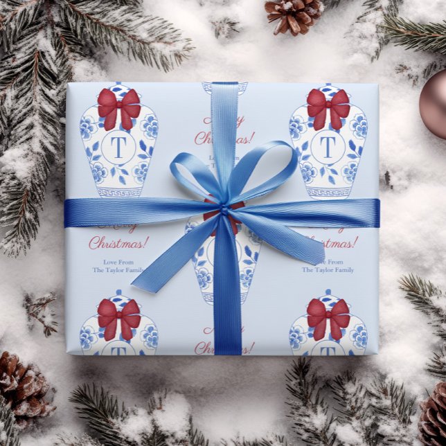 Papel De Presente Chinoiserie Red White Blue Monograma de Natal (Elegant red white and blue Christmas gift wrap with watercolor ginger jars with red bow & monogram)