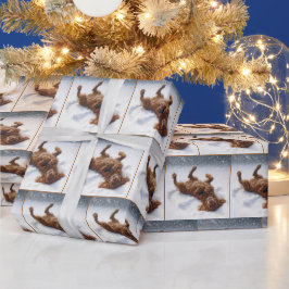 Papel De Presente Christmas Irish Setter Making a Snow Angel