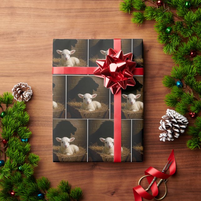 Papel De Presente Christmas Lamb In a Manger With Lion Shadow (Presente de Natal)
