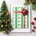 Papel De Presente Christmas Stripes Holly Berry<br><div class="desc">Holly berry, listrada, simples, moderna - este papel de embrulho é perfeito para aqueles que querem um olhar moderno e elegante para os seus presentes neste Natal. O fundo branco e o design verde é clássico e eterno. Claro para impressionar; excelente para moldar presentes de todas as formas e tamanhos...</div>