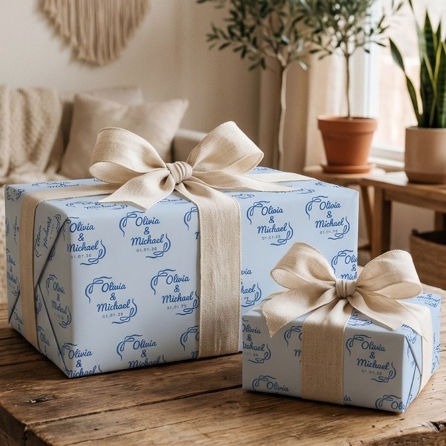 Papel De Presente Chuva de Presentes de Noiva | Arco Azul Personaliz (Elegant Ribbon Script Monogram wrapping paper Gift for Bride and Groom)