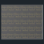 Papel De Presente Cinza de Casais de Caligrafia Chic e Dourado<br><div class="desc">Você pode facilmente alterar as fontes,  a imagem de fundo e a cor,  os caracteres de letra.</div>
