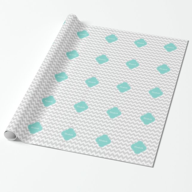 Papel De Presente Cinza Leve Cevon Branco Aqua Quatrefoil Monograma (Desenrolado)