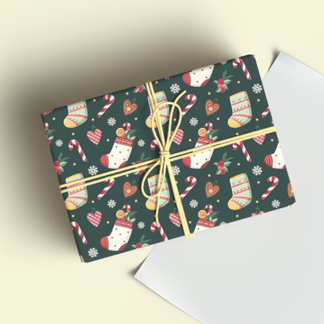 Papel De Presente Classic Christmas Stockings Wrapping Paper (Criador carregado)