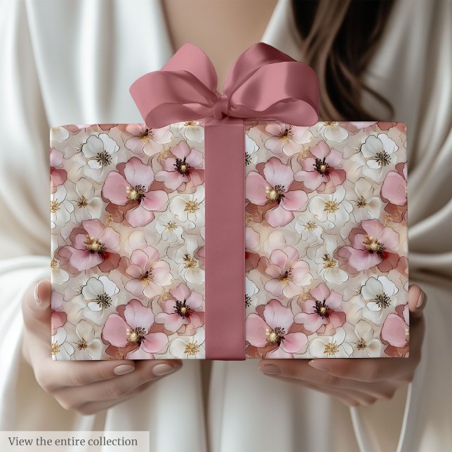 Papel De Presente Classic powder pink and gold floral wrapping paper (Classic powder pink and gold floral wrapping paper)