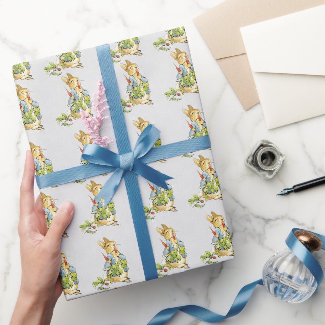 Papel De Presente Coelho clássico comendo uma cenoura (Presentear)