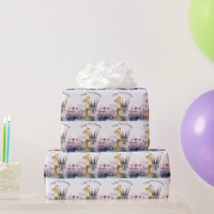 Papel De Presente Coelho do primeiro aniversário em um campo de flor