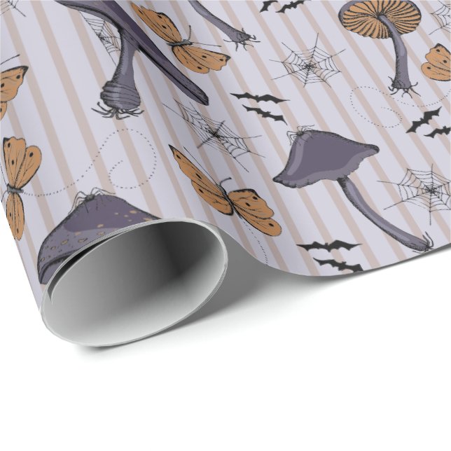 Papel De Presente Cogumelo e Borboleta de Halloween com Lavanda stri (Ponta do rolo)