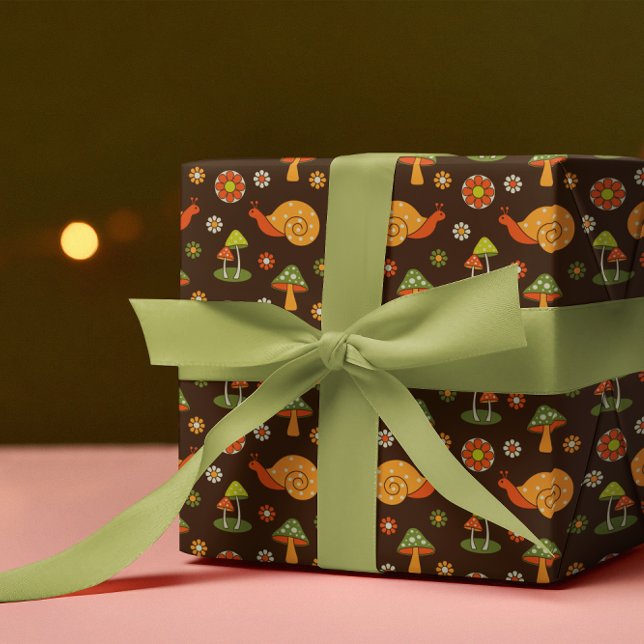 Papel De Presente Cogumelos e caracóis retro (Criador carregado)