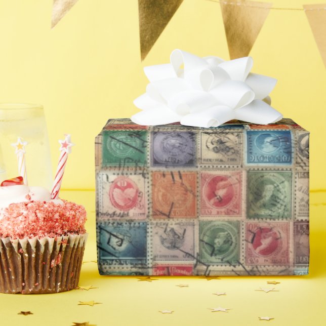 Papel De Presente Colagem de selos postais de fantasia falsa 7 (Festa de aniversário)