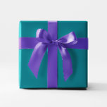 Papel De Presente Cor Sólida - Teto Azul<br><div class="desc">Papel de embrulho Biscay Bay de cor sólida para combinar com a paleta de cores de casamento escolhida. Você pode personalizar a cor de fundo neste design de vazio. Você também pode adicionar texto se quiser.</div>