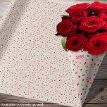 Papel De Presente Corações - Mão Vermelha e Rosa no Cimento Offwhite<br><div class="desc">Corações em vários tons de vermelho para rosa claro em um fundo branco de cimento. Outras formas de cores disponíveis.</div>