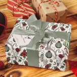 Papel De Presente Country Western Christmas Floral Reindeer Skull<br><div class="desc">Esta elegante design, desenhada à mão no país ocidental, apresenta crânios de renas enfeitados em rosas vermelhos e creme com flores festivas de poinsettia, cactos, sagrados e vermelhos de inverno, todos contra um fundo elegante de creme. Ideal para a época de férias ou para o casamento de Natal do país....</div>