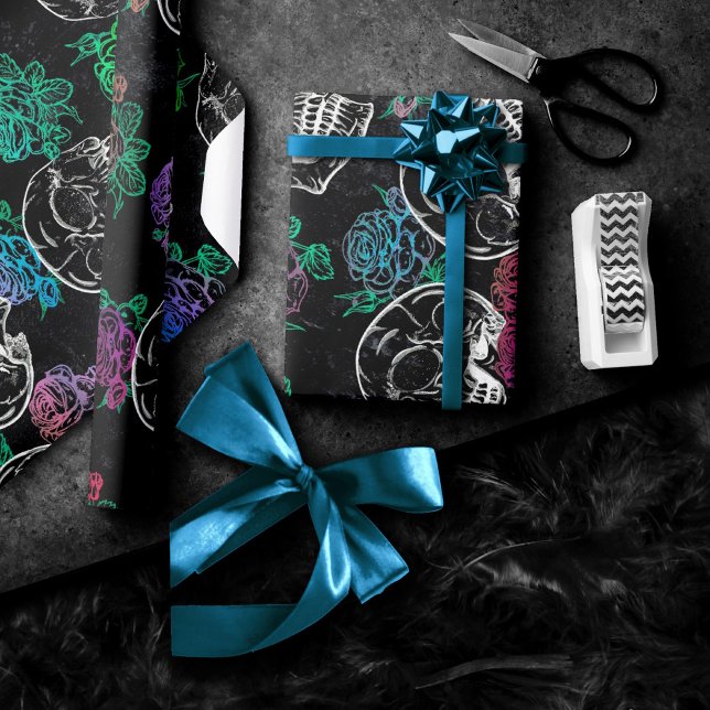 Papel De Presente Crânios e Rosas escuros | Funky Glam Grunge (Criador carregado)