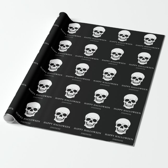 Papel De Presente Cránios Preto e Branco Feliz Halloween Nome Person (Desenrolado)