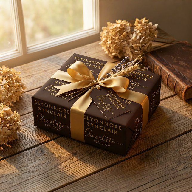 Papel De Presente Custom Name Est Date Brown Gold Script Chocolate (Criador carregado)