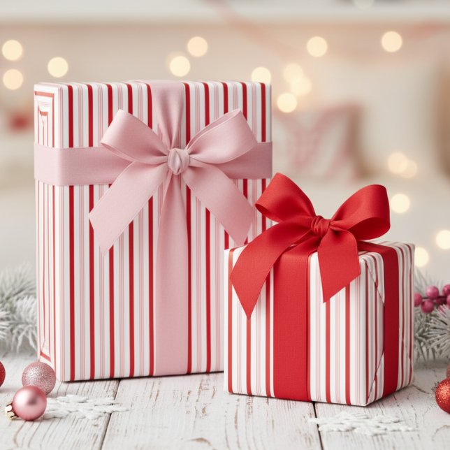 Papel De Presente Cute Girly Red and Pink Candy Cane Pinstripe (Cute Red and Pink Candy Cane Stripes Girly Christmas Wrapping Paper for Her. Modern Xmas Pinstripes)