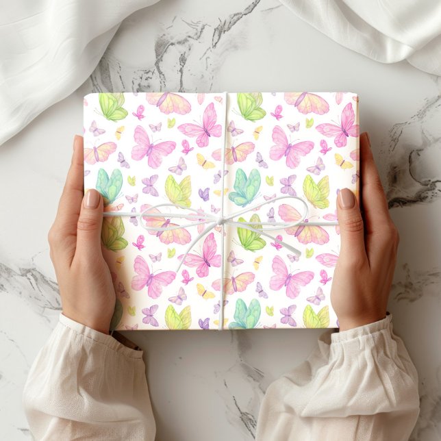 Papel De Presente Cute Pastel Flying Butterflies (Criador carregado)