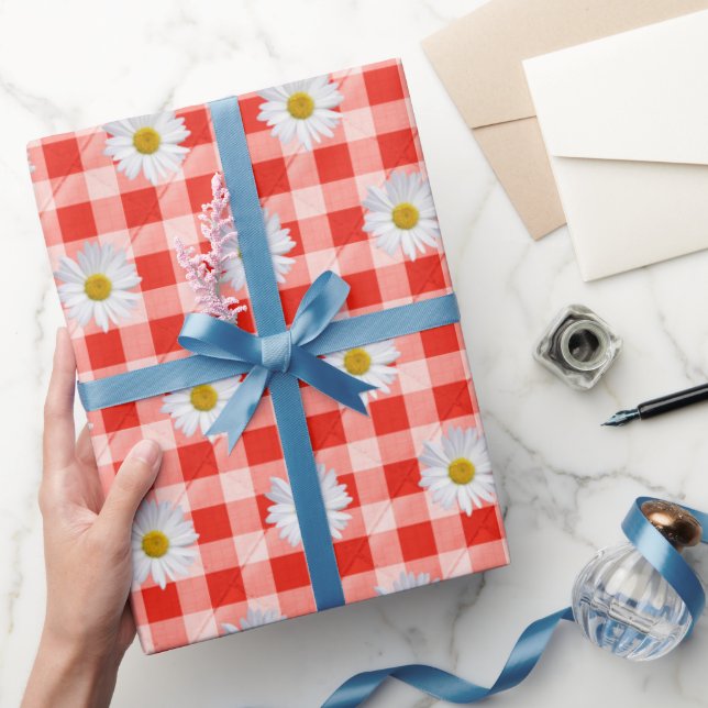 Papel De Presente Daisies Brancas em Gingham Vermelho e Branco (Presentear)