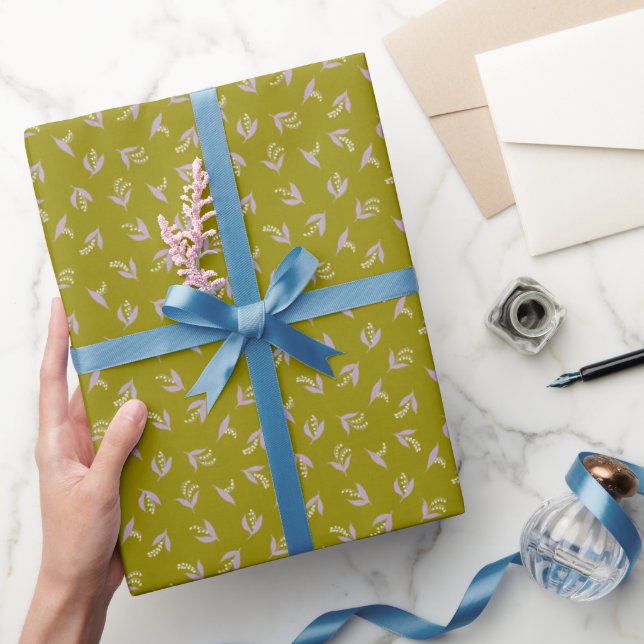 Papel De Presente Delicate ‘Sprigs’ wrapping paper in olive green  (Presentear)
