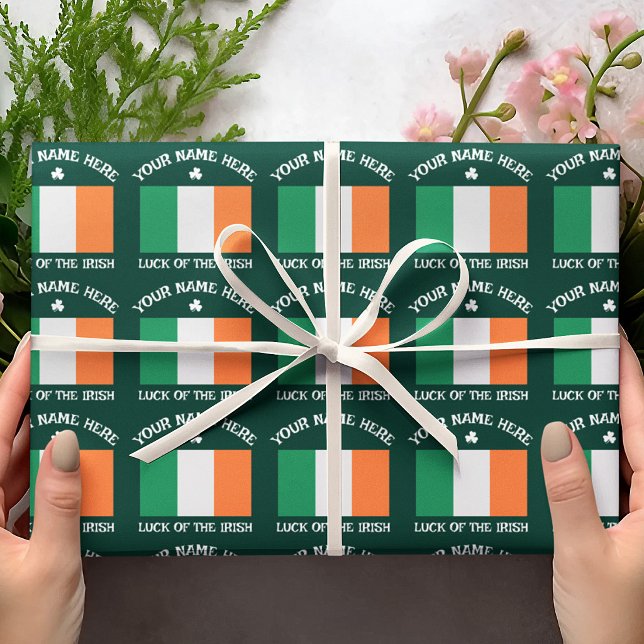 Papel De Presente Dia de São Patrício Bandeira da Irlanda Nome Perso (Criador carregado)