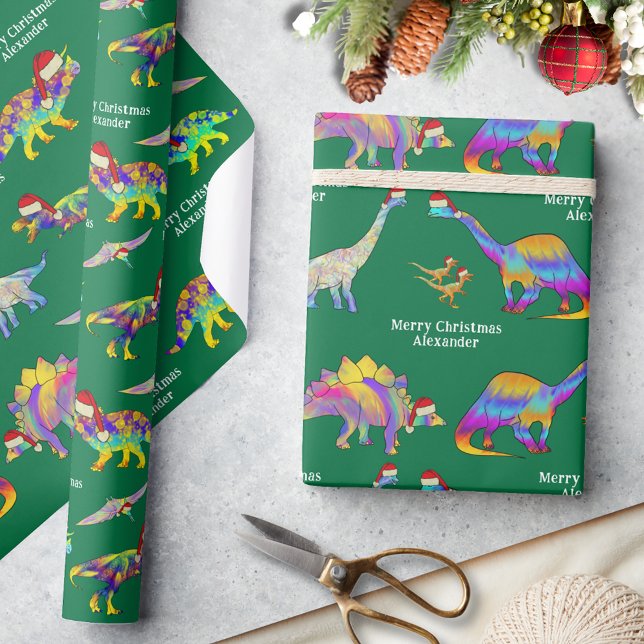 Papel De Presente Dinossauros de Natal Personalizados com Nome de Me (Personalized kids name merry Christmas colorful dinosaur pattern green wrapping paper )